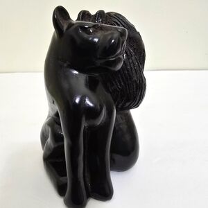 vintage Hand Carved African Lions Intertwined Smooth Obsedian Decor Collectible